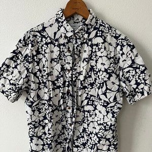 Old Navy Slim Fit Flex Floral Button Up - Size L